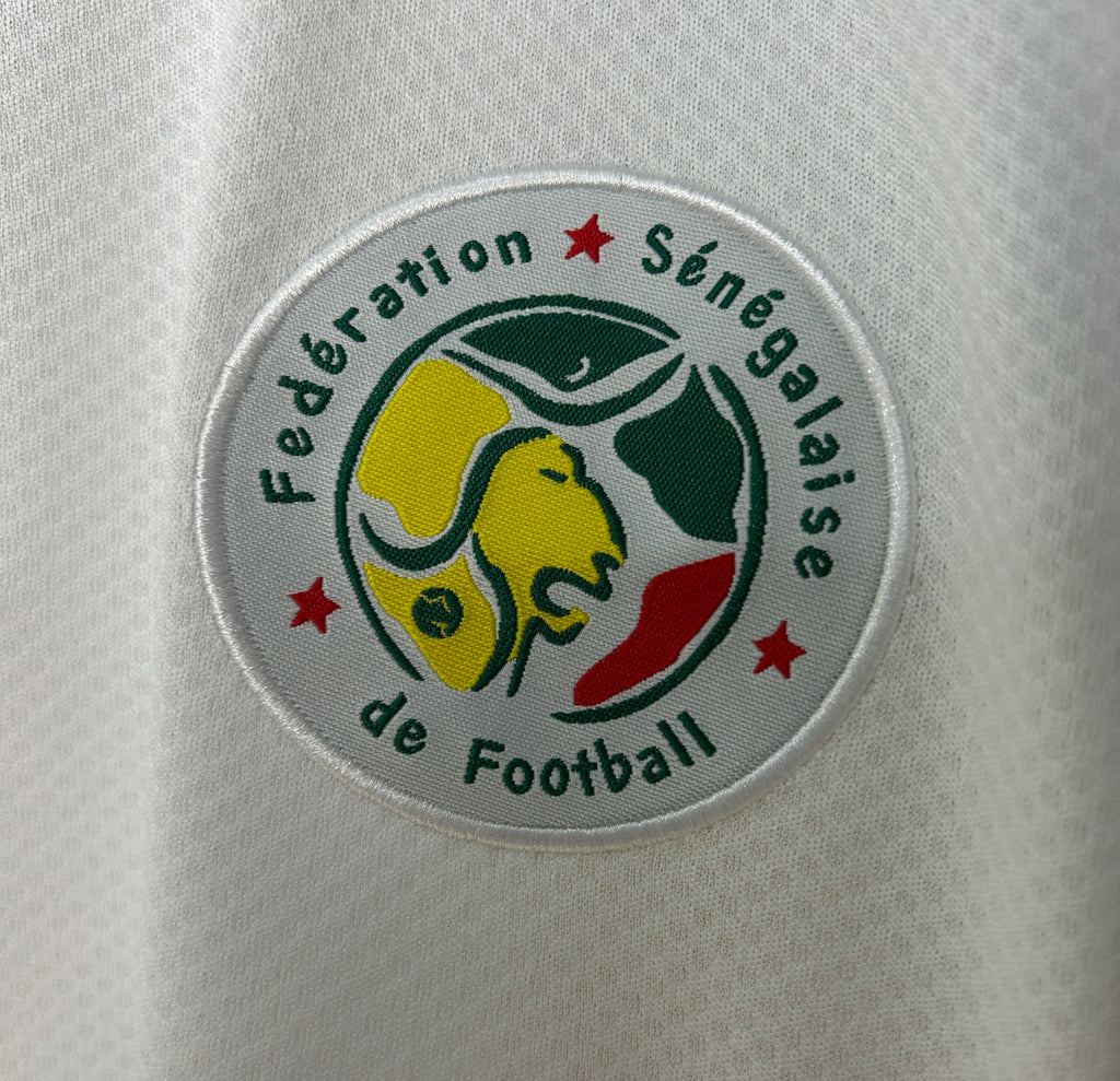 Maillot Rétro Sénégal 2002 – Blanc, Vert, Jaune & Rouge